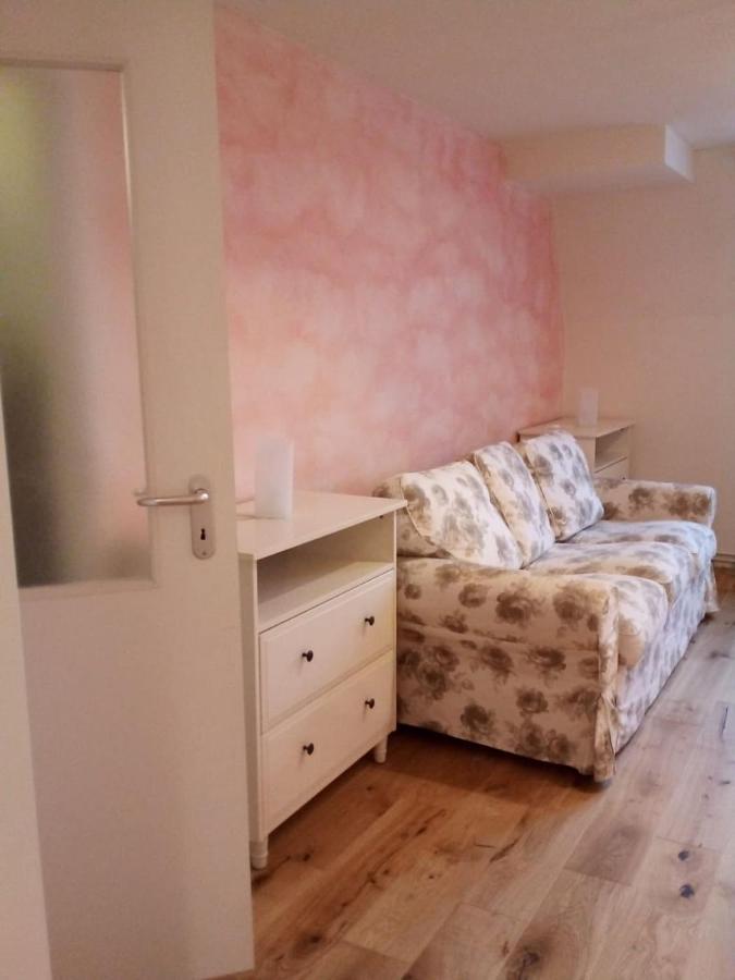 Schones Feng Shui Loft Uber Den Dachern Der Dresdner Neustadt Dresden