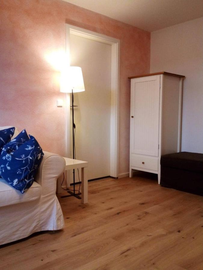Schones Feng Shui Loft Uber Den Dachern Der Dresdner Neustadt Appartement